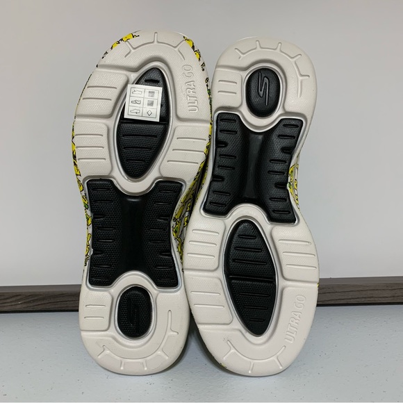 Skechers Go Walk Arch Fit Green Belly Dr. Seuss Sneakers-Size 6.5 NWOT - Picture 8 of 14